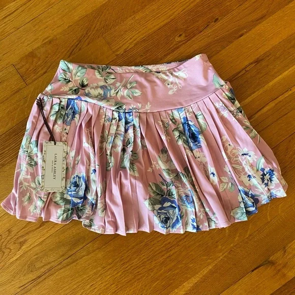 Laura Ashley Tennis and Golf Skort Pink with Floral Print Women’s Size Small NWT - Picture 6 of 6